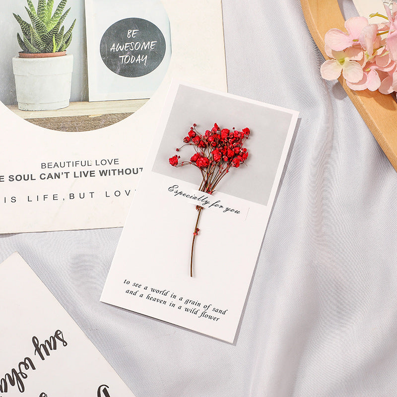 Elegant, minimal, and thoughtfully designed — these Loftique greeting cards add the perfect finishing touch to any gift. With soft floral artwork and a premium feel, they’re made for birthdays, celebrations, and heartfelt moments, turning every present into a complete gifting experience