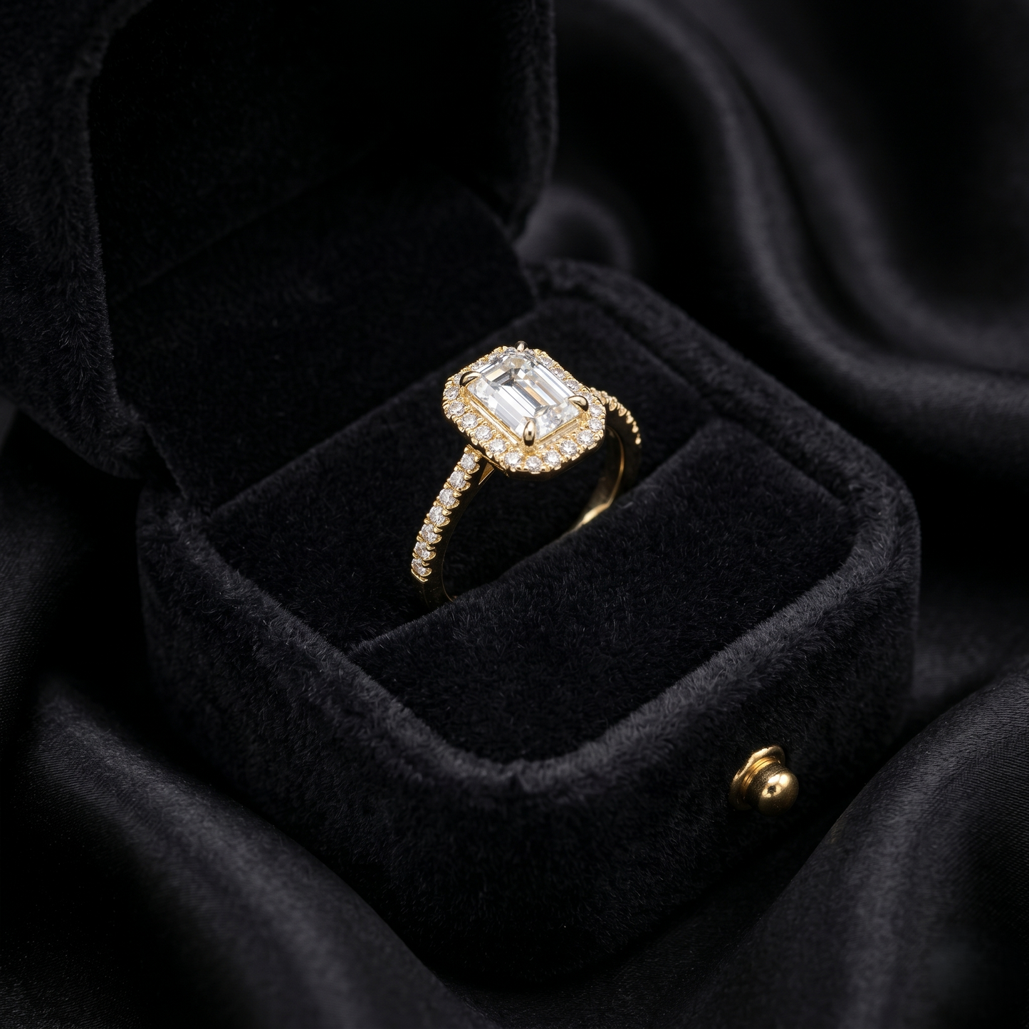 A radiant sparkle framed in timeless elegance, this ring captures the refined beauty of emerald-inspired brilliance with a soft shimmering glow. Featuring a delicate rectangular crystal centerpiece surrounded by sparkling accents, it brings a graceful charm that feels luxurious, modern, and effortlessly sophisticated.