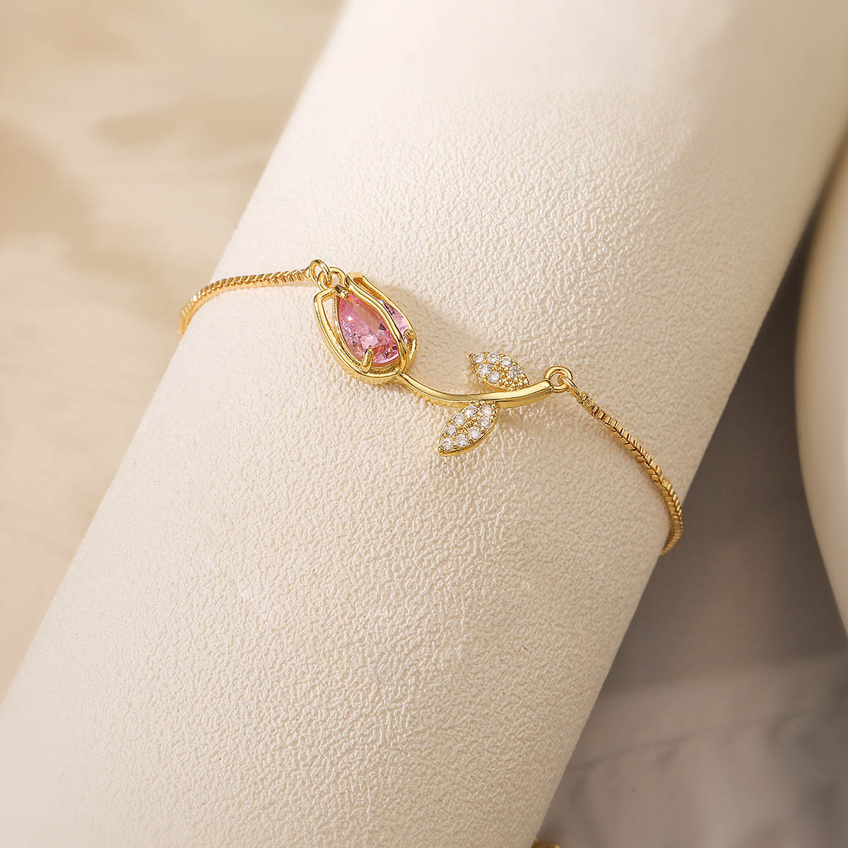 Tulip Tuned Bracelet