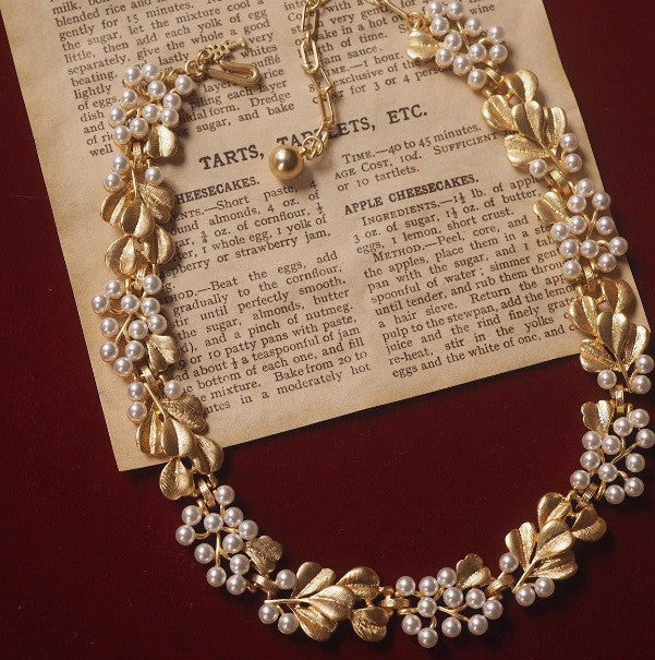 Duchess Leaf Set