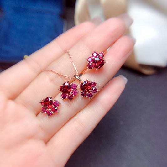 Pomegranate Kisses