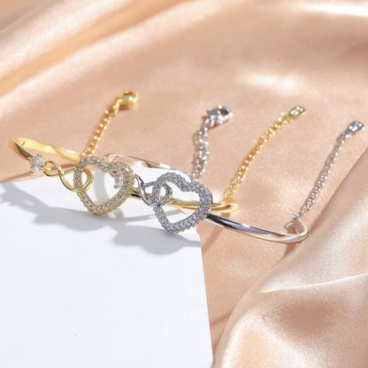 Velora Heartline Bracelet