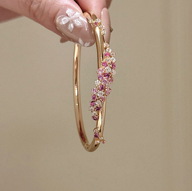 Floral Gleam Bangle